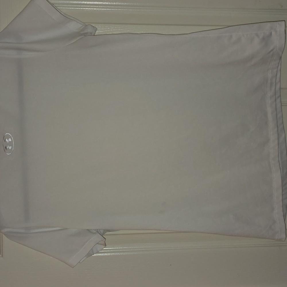 Under Armour Tee with Pink Graphic - Picture 4 of 4